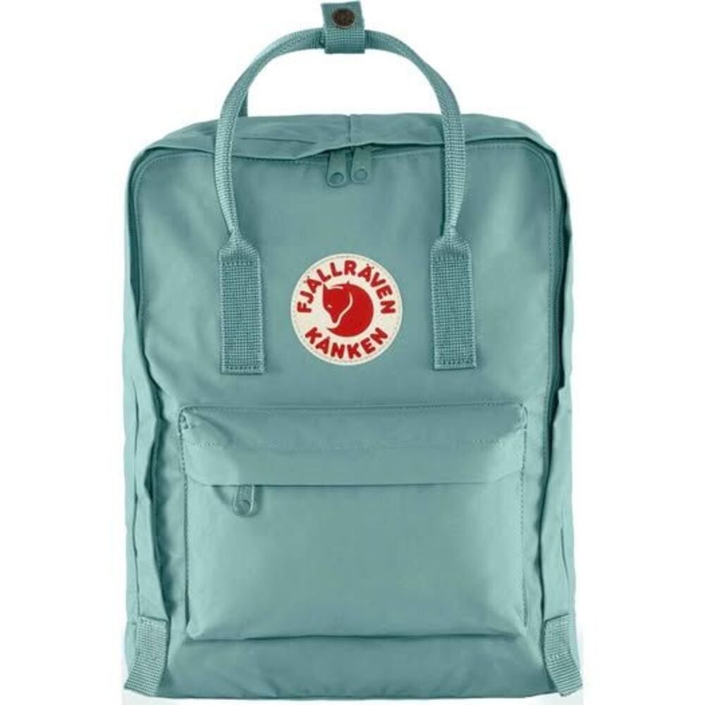 New Fjällräven Classic Kånken Backpack - Retail $95